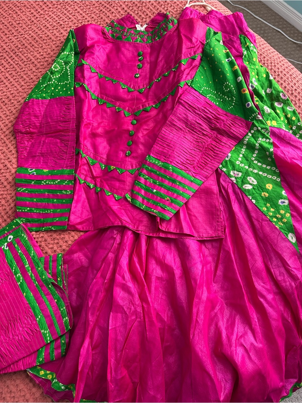 Fuchsia & Green Women's Lehengas Dance Set - Elegant Festive Ensemble